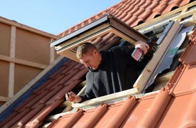 Pose de fenêtres de toit Velux à Burtoncourt
